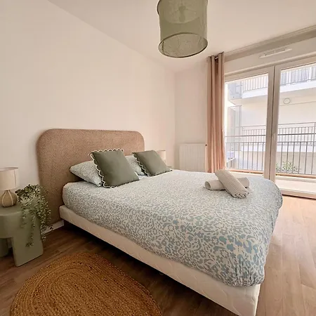 Boileau - T2 Avec 1 1 Salle De Bain * Merignac (Gironde)