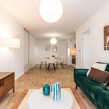 Boileau - T2 Avec 1 1 Salle De Bain * Merignac (Gironde)