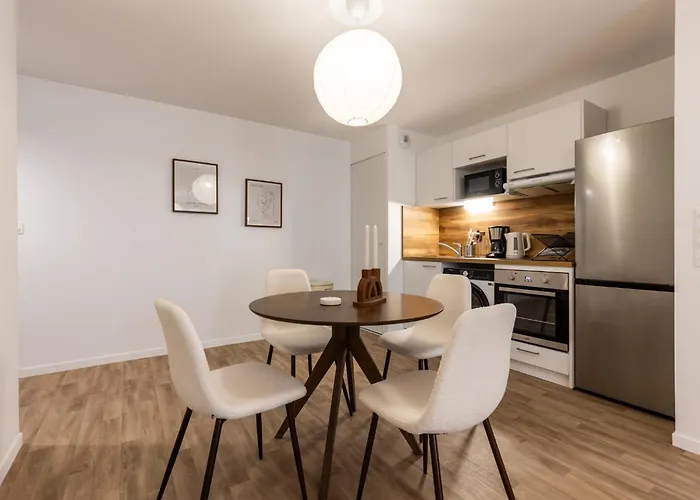 Boileau - T2 Avec 1 1 Salle De Bain * Merignac (Gironde)