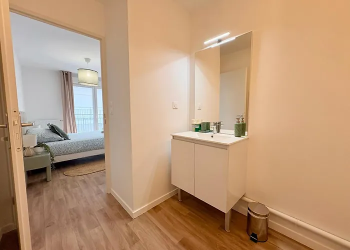 Boileau - T2 Avec 1 1 Salle De Bain Mérignac