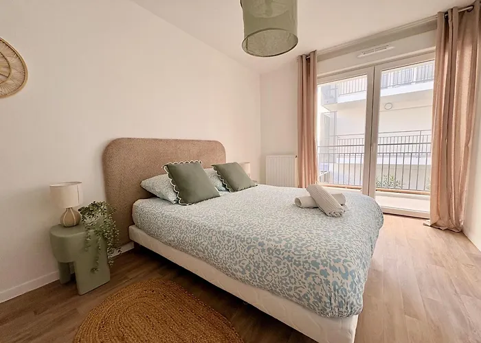 Boileau - T2 Avec 1 1 Salle De Bain * Merignac (Gironde)