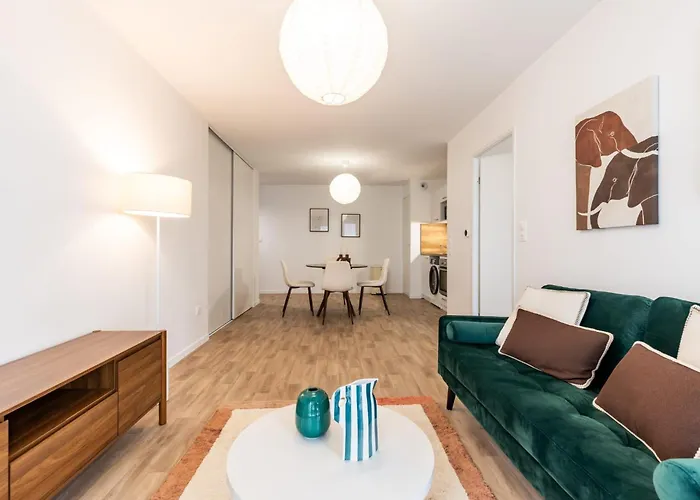 Boileau - T2 Avec 1 1 Salle De Bain * Merignac (Gironde)